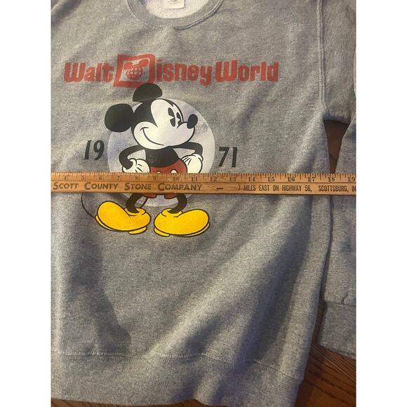 Mickey Mouse Gray Sweatshirt Walt Disney World-Size Small - Picture 5 of 5